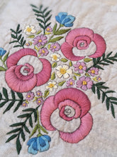 Load image into Gallery viewer, Rose Bouquet Sitck & Stitch
