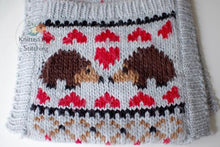 Load image into Gallery viewer, Hedgehog Scarf Pattern